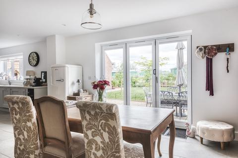5 bedroom detached house for sale, Chestnut Close, Draycott-In-The-Clay, DE6