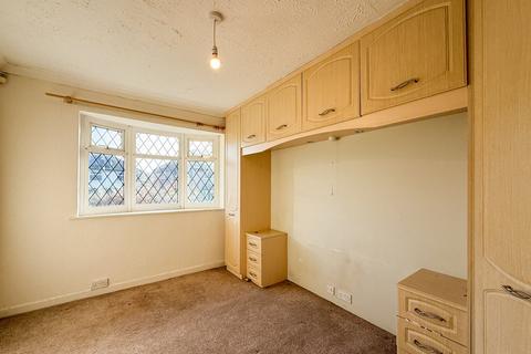 2 bedroom semi-detached bungalow for sale, Close Lea, Brighouse HD6