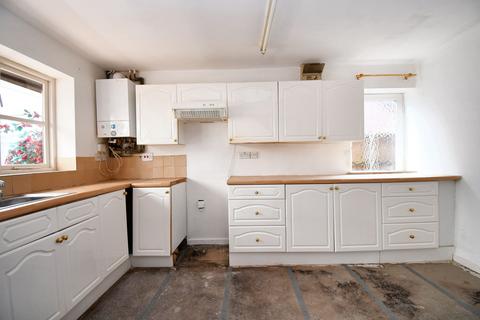 undefined, Broomehouse Avenue, Irlam, M44