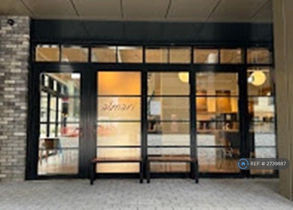 Almari Artisan Cafe