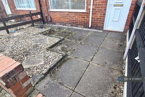 2 bedroom terraced house to rent, Mulgrave Street, Swinton, Manchester, M27