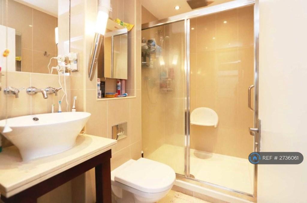 Upstairs Bathroom