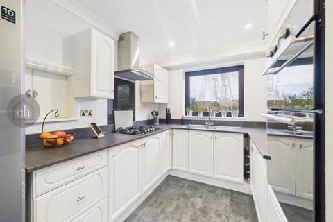 undefined, Partridge Close, Thurston,