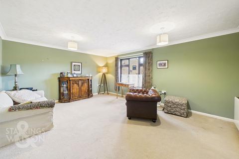 undefined, Parkside Court, Diss