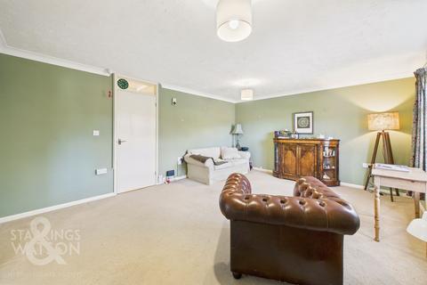 undefined, Parkside Court, Diss