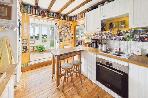 3 bedroom semi-detached house for sale, Fressingfield Road, Stradbroke, Eye