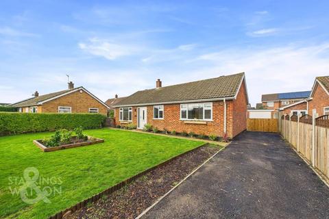 3 bedroom detached bungalow for sale, Arlington Gardens, Attleborough, Wymondham