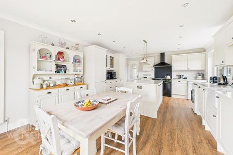 3 bedroom detached bungalow for sale, Loddon Road, Norwich NR14
