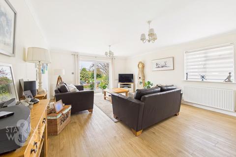 3 bedroom detached bungalow for sale, Loddon Road, Norwich NR14