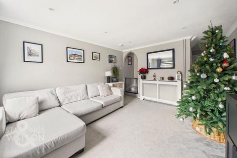 3 bedroom semi-detached house for sale, Catmere Herne, Mulbarton, Norwich