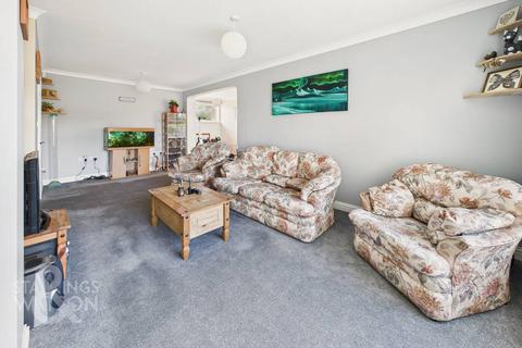 3 bedroom detached bungalow for sale, Kingswood Close, Brooke, Norwich