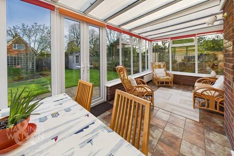 3 bedroom detached bungalow for sale, Kingswood Close, Brooke, Norwich