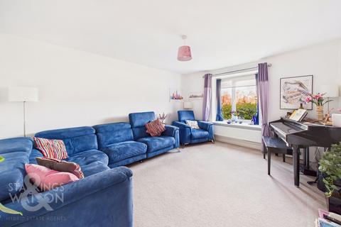 4 bedroom detached house for sale, Aspen Drive, Wymondham