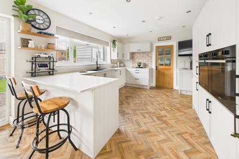 5 bedroom detached house for sale, The Common, Freethorpe, Norwich