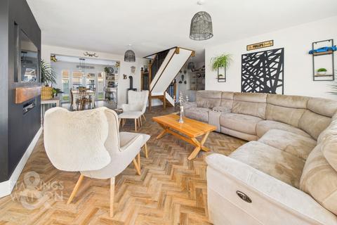 5 bedroom detached house for sale, The Common, Freethorpe, Norwich