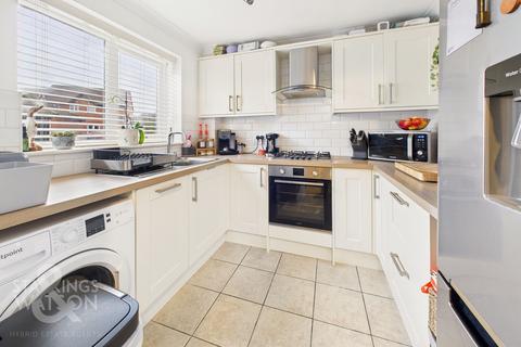 2 bedroom end of terrace house for sale, John Drewry Close, Framingham Earl, Norwich