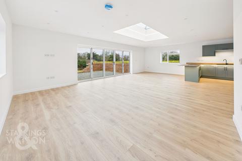 undefined, Low Farm Road, Reedham, Norwich