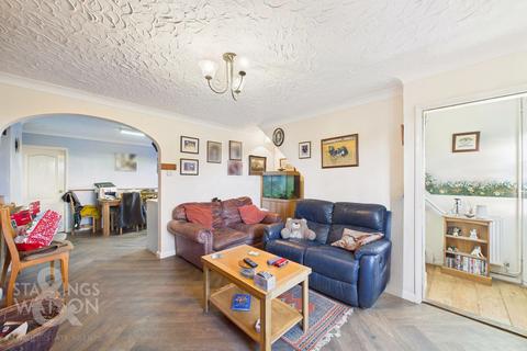 3 bedroom semi-detached house for sale, Hillcrest, Gislingham, Diss