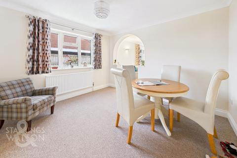 3 bedroom detached bungalow for sale, Walpole Close, Broome, Bungay