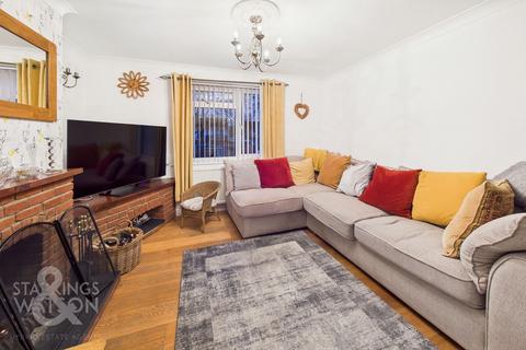 3 bedroom semi-detached house for sale, West End, Costessey, Norwich