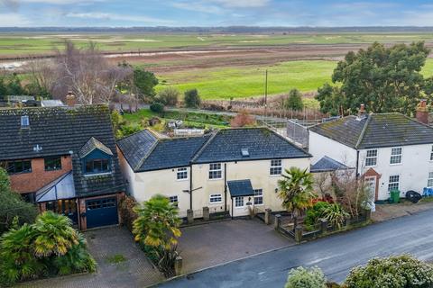 4 bedroom detached house for sale - Station Road, Reedham, Norwich