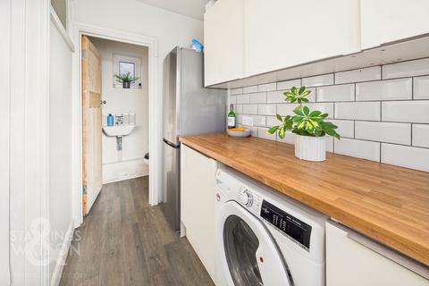 2 bedroom terraced house for sale, Cavell Road, Norwich