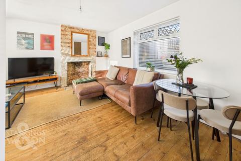 2 bedroom terraced house for sale, Cavell Road, Norwich