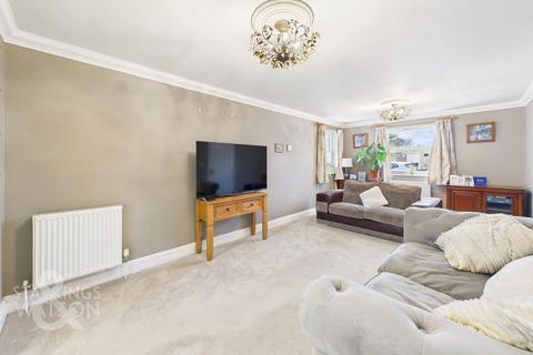 4 bedroom detached house for sale, Upper Olland Street, Bungay