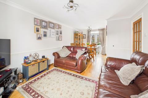 3 bedroom terraced house for sale, Toftes Place, Bowthorpe, Norwich