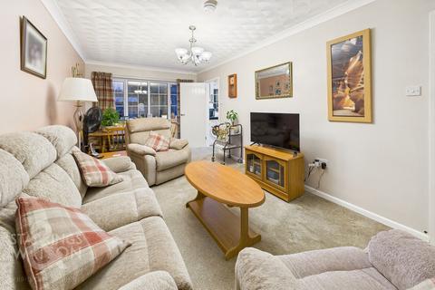 2 bedroom semi-detached bungalow for sale, Granary Close, Lingwood, Norwich