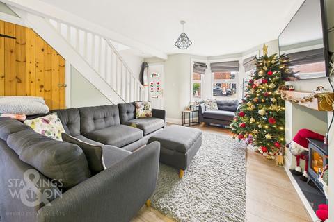 3 bedroom semi-detached house for sale, Sunnyside, Diss