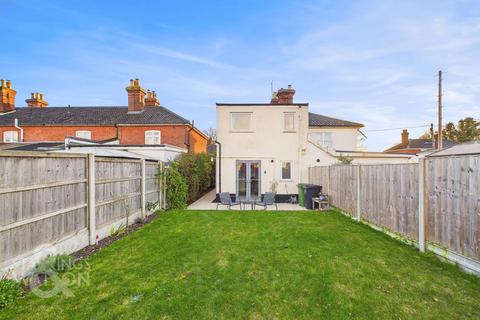 3 bedroom semi-detached house for sale, Sunnyside, Diss