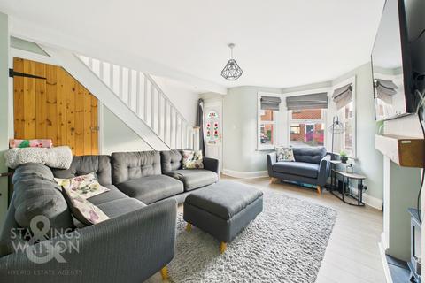 3 bedroom semi-detached house for sale, Sunnyside, Diss