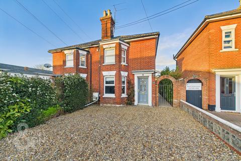 3 bedroom semi-detached house for sale, Sunnyside, Diss