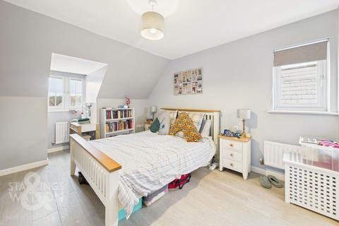3 bedroom semi-detached house for sale, Bittern Road, Costessey, Norwich