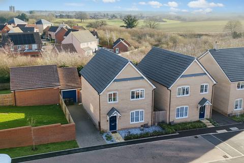 4 bedroom detached house for sale, Phoenix Way, The Hampdens, Norwich