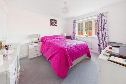 4 bedroom detached house for sale, Phoenix Way, The Hampdens, Norwich