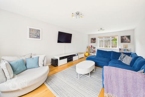 6 bedroom detached house for sale, Mulberry Tree Close, Filby, Great Yarmouth