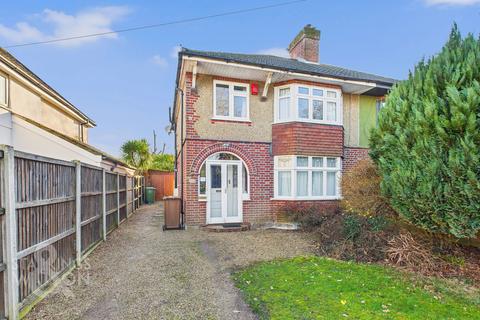 3 bedroom semi-detached house for sale - Plumstead Road East, Norwich