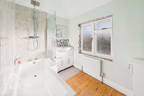 3 bedroom semi-detached house for sale, Plumstead Road East, Norwich