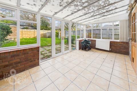 2 bedroom semi-detached house for sale, Aldis Road, Acle, Norwich