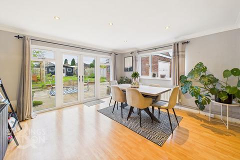 4 bedroom chalet for sale, Gunton Lane, Costessey, Norwich