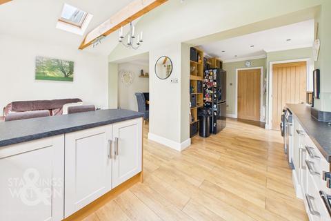 3 bedroom semi-detached house for sale, St. Catherines Road, Thorpe St. Andrew, Norwich