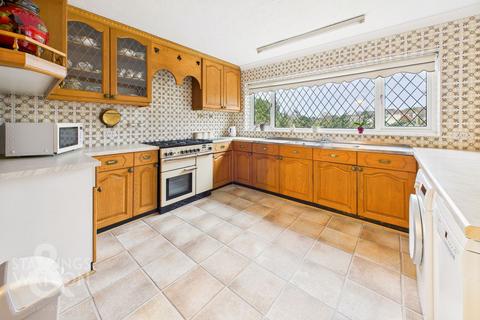 4 bedroom chalet for sale, Ashtree Road, Costessey, Norwich