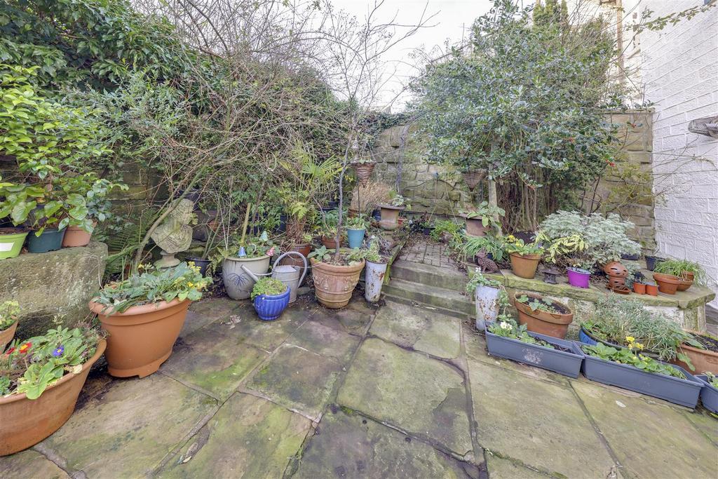 Courtyard Alt 2