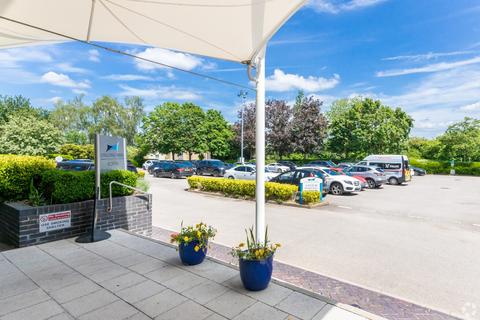 Office to rent, Sherwood Dr Milton Keynes MK3 6DP