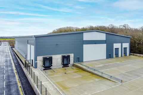 Warehouse to rent, 52 Vs Evesham WR11 1LB
