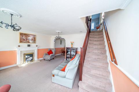 3 bedroom house for sale, Ellards Drive, Wolverhampton WV11