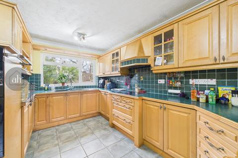 5 bedroom detached house for sale, Kates Lane, Wetherden,