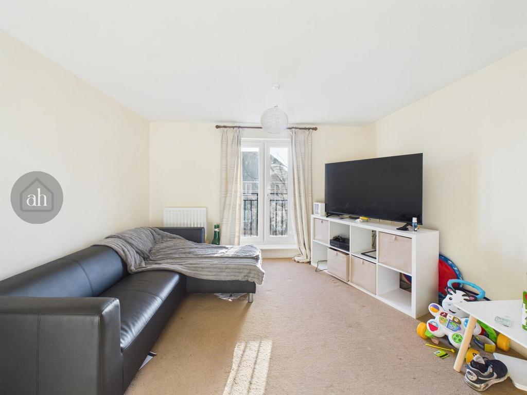 Sitting/Dining Room